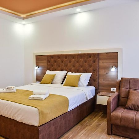 Heaven Lux Ulcinj Hotel Екстериор снимка