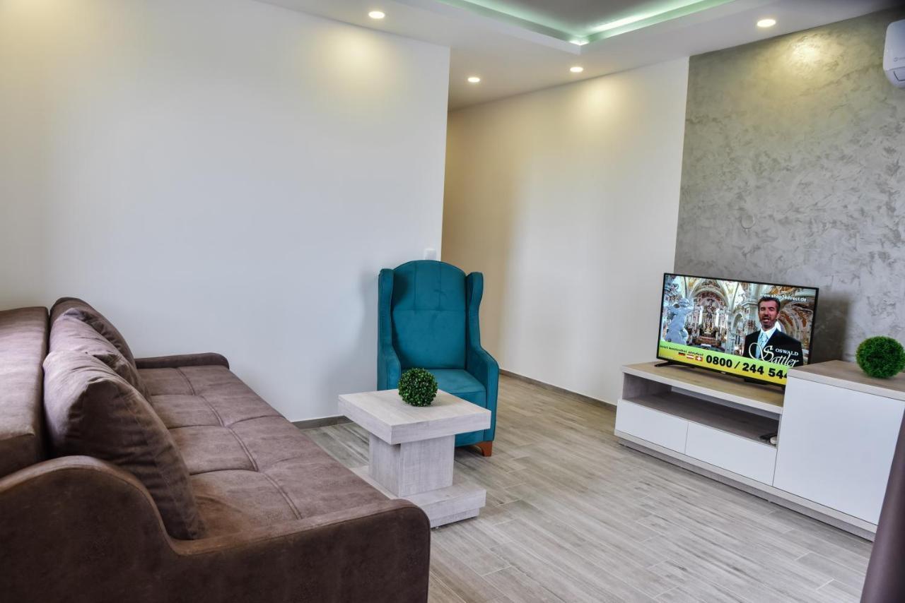 Heaven Lux Ulcinj Hotel Екстериор снимка