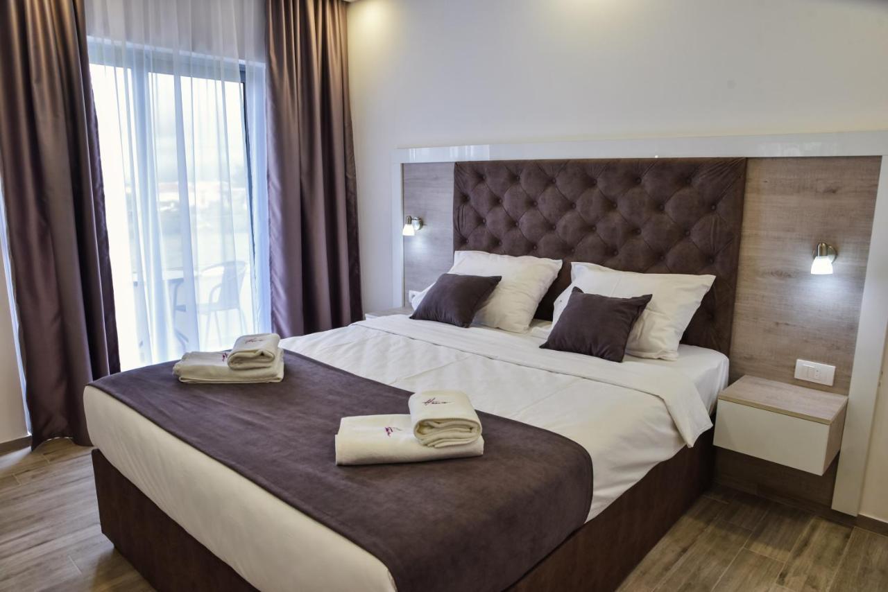 Heaven Lux Ulcinj Hotel Екстериор снимка