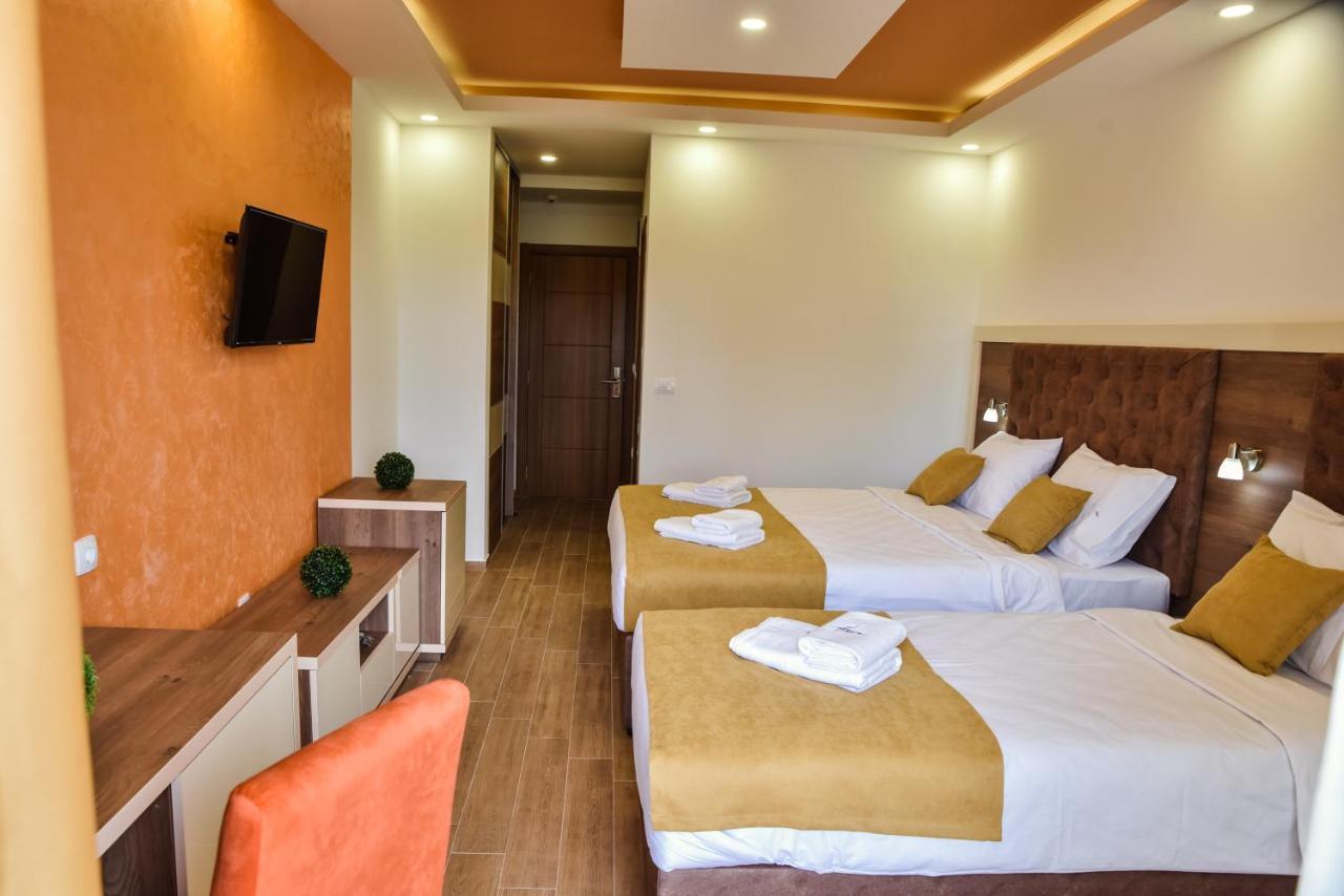 Heaven Lux Ulcinj Hotel Екстериор снимка