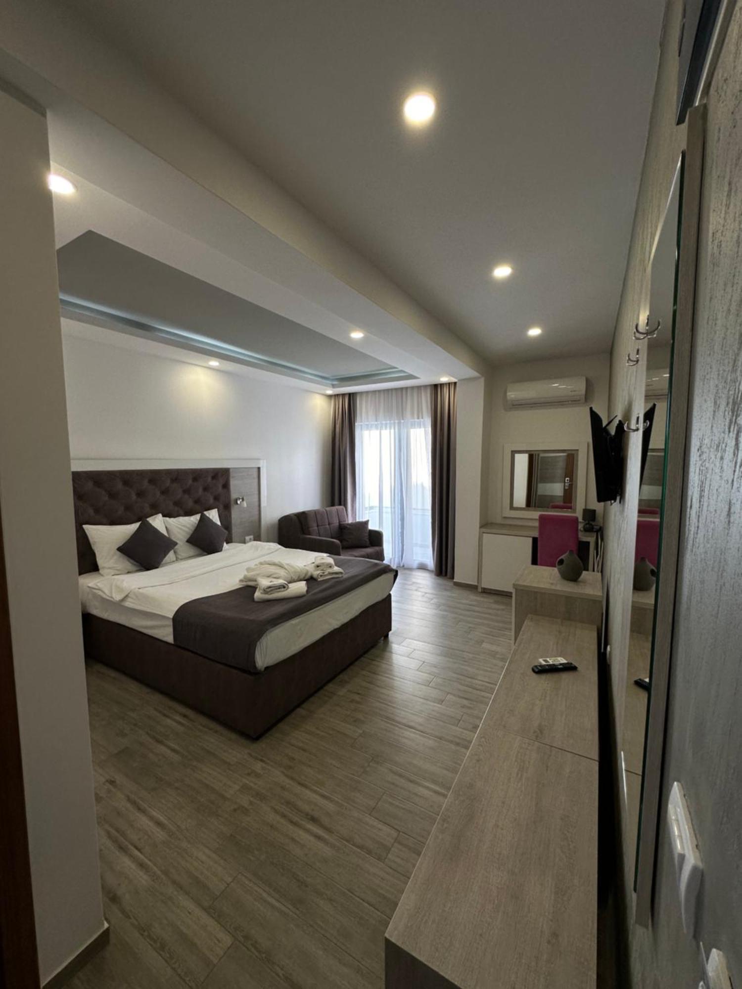 Heaven Lux Ulcinj Hotel Екстериор снимка
