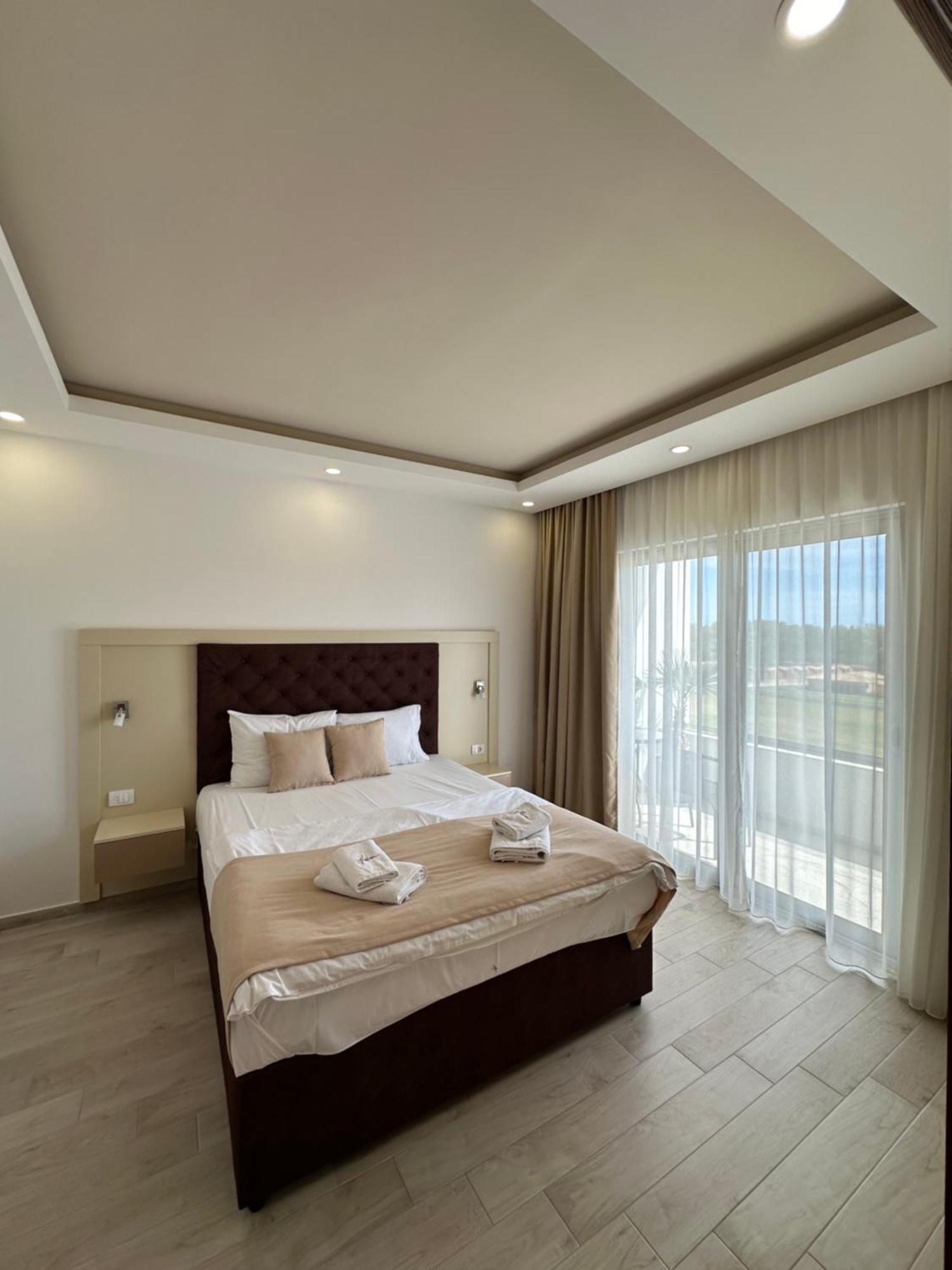 Heaven Lux Ulcinj Hotel Екстериор снимка
